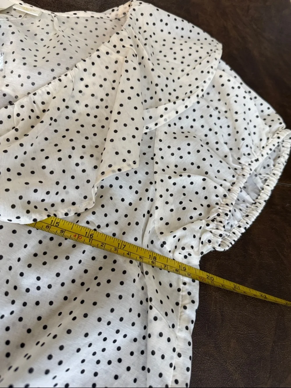 Anyhropologie Maeve Cream puff sleeve Ruffle Tie-Front Polka Dot Blouse M